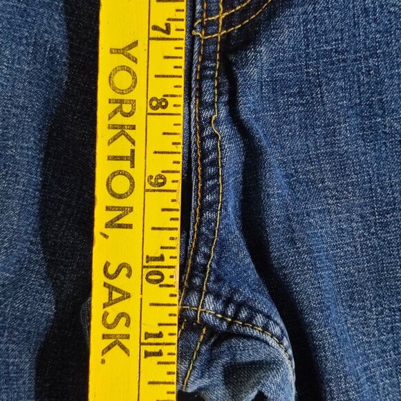 Signature by Levi Strauss Women's Boot Cut Jeans - Blue - Picture 15 of 16